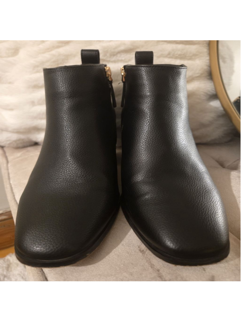 Women's Nautica Black Ankle Boots & Booties 8.5 with Gold Accents - Picture 2 of 12
